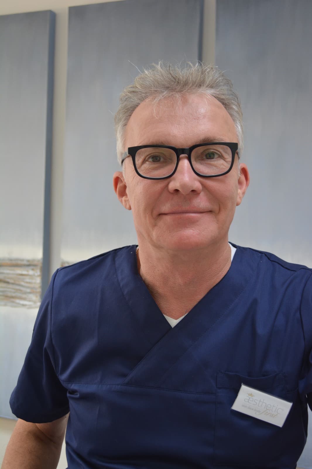 Dr. Thomas Galla